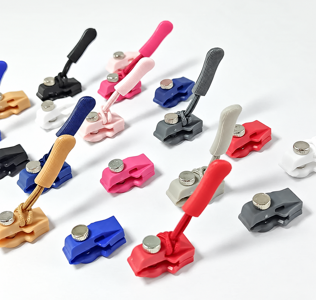 Zip Rescue Kit 🔧 15-Piece Universal Instant Zipper Fix in 3 Sizes